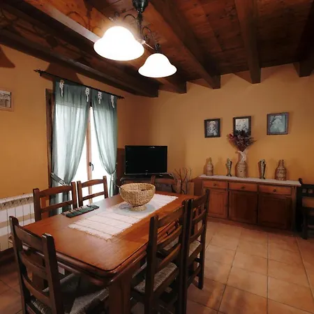 Casa rural Rurales Angelita Olocau del Rey